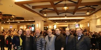 ARİF V 216 İLK KEZ SEYİRCİ İLE BULUŞTU