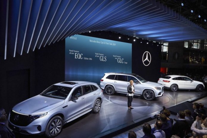 Mercedes-Benz ve Mercedes-AMG, 2019 New York Otomobil Fuarı’nda 3’ü SUV olmak üzere 5 yeni modelini dünyaya tanıttı.