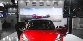 Tesla Model 3 ve Audi e-tron Çarpışma Testleri!