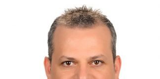 DS Türkiye’ de Bayrak Berk Mumcu’da