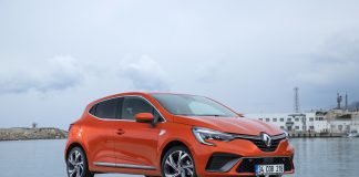 TÜRKİYE’DE YILIN OTOMOBİLİ : “RENAULT CLIO”