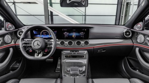 Yeni Mercedes-AMG E 53 4MATIC+