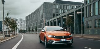 Foto Galeri: FIAT EGEA CROSS
