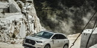 DS 7 CROSSBACK E-TENSE 4X4 TEK BEDENDE İKİ RUH