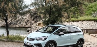 Deneme Sürüşü: Şehrin Parlayan Yıldızı ”Honda Jazz Crosstar e:HEV”