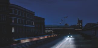 Sahte Far Lambaları İle Trafikteki Güvenliğinizi Riske Atmayın