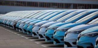 Renault Mais ile Tiktak 400 Elektrikli Zoe İçin El Sıkıştı