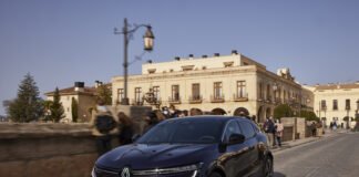 YENİ RENAULT MEGANE E-TECH %100 ELEKTRİKLİ’YE EURONCAP’TEN 5 YILDIZ