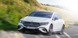 Mercedes-Benz’in elektrikli sedanı EQE Türkiye’de
