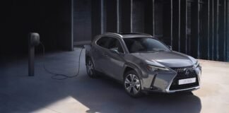Lexus Yenilenen UX 300e Modelini 2023’te Türkiye’de Satışa Sunacak