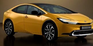 Toyota 5. Nesil Prius’u Dünya Prömiyeriyle Tanıttı