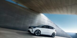 Yeni Opel Grandland GSe, Yüksek Performans ve İşlevselliği Birleştiriyor