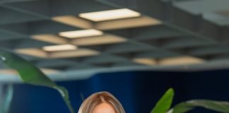 Mercedes-Benz, She’s Mentoring Programı ile Genç Kadınları Destekliyor