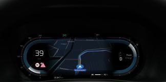 Volvo Cars’ın sektörde bir ilk olan bağlantılı güvenlik teknolojisi, sürücüleri ilerideki kazalara karşı uyarabiliyor