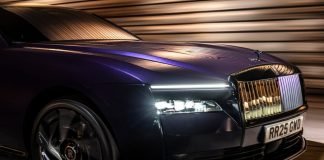 Tarihindeki En Güçlü Rolls-Royce: Black Badge Spectre