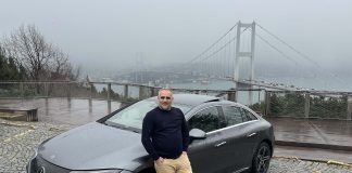 Sürüş İzlenimi: Mercedes-Benz EQE 280: Türkiye Pazarına Özel Bir Elektrikli Lüks Deneyimi