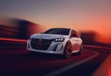 YENİ PEUGEOT E-208 GTi LE MANS’TA ÖRTÜLERİNİ KALDIRDI!